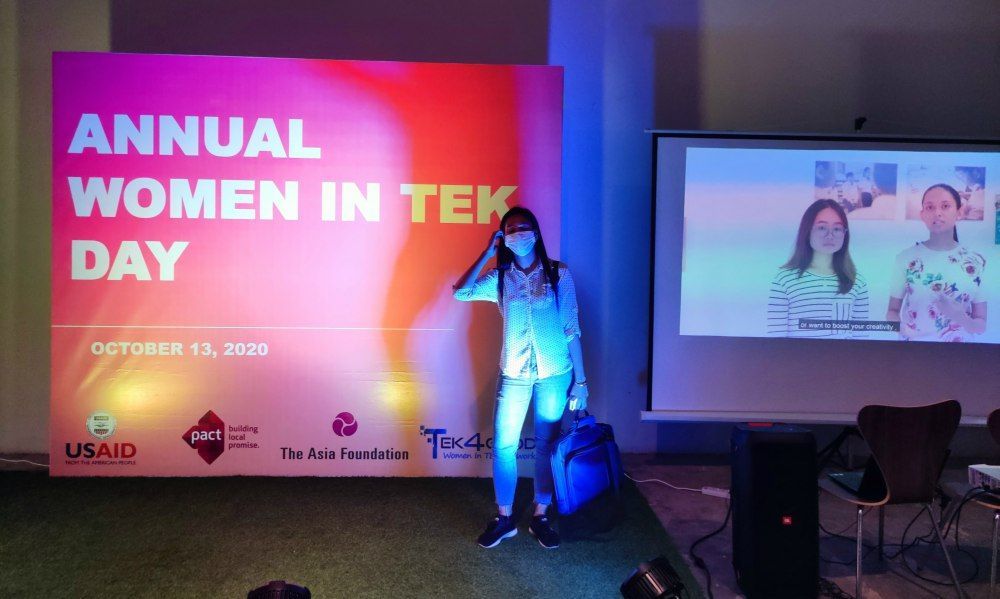 Chrep at the Women in Tek event